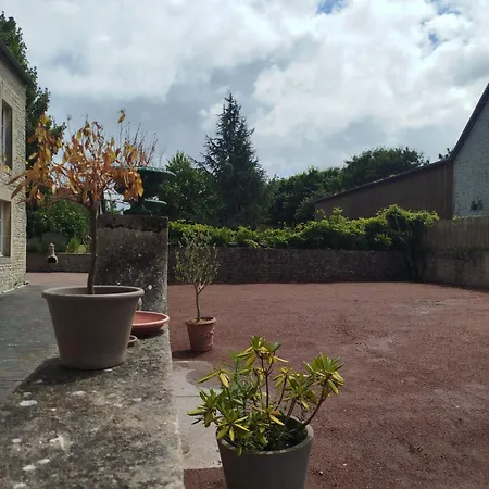 Maison De Charme Tour-en-Bessin Exterior foto